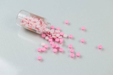 hap, çok renkli Tablet