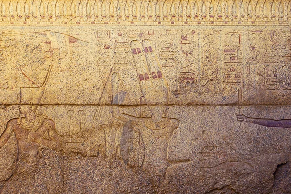 Karnak Tempel Ruïnes Van Tempel Embossed Hiërogliefen Muur — Stockfoto