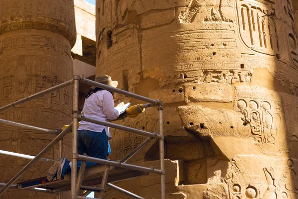 Starověké Ruiny Chrámu Karnak Luxoru Théby Egypt Největší Chrámový Komplex — Stock fotografie