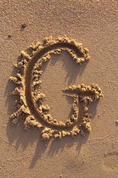 Alphabet Buchstaben Handgeschrieben Sand Strand — Stockfoto