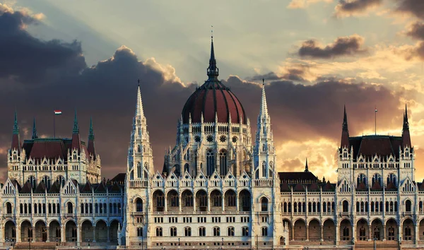 Здание Парламента Будапеште Венгрия — стоковое фото