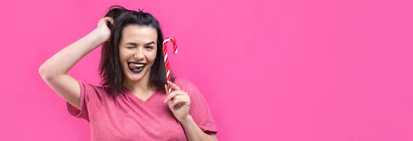 Retrato Linda Mulher Alegre Doce Bonita Com Cabelos Castanhos Lisos — Fotografia de Stock