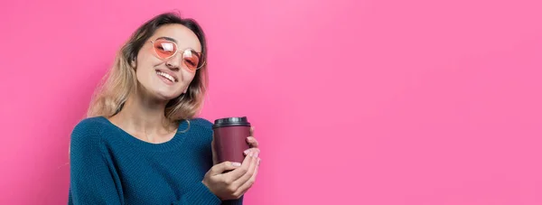 Glamor Woman Glasses Blue Sweater Drink Coffee Pink Background — Stock Photo, Image