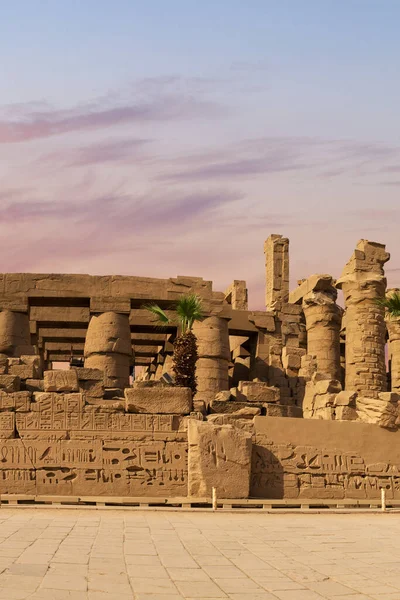 Oude Ruïnes Van Karnaktempel Luxor Thebe Egypte Het Grootste Tempelcomplex — Stockfoto