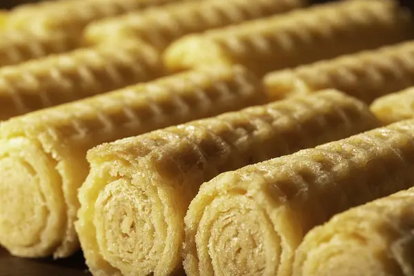 Gözleme arka plan alır. Makro