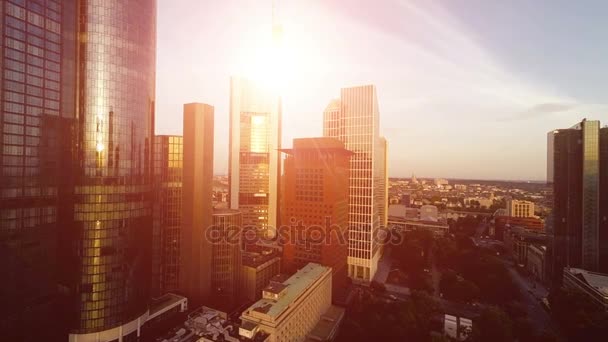 Stadsbilden city bank byggnader skyline fastigheter sevärdheter — Stockvideo