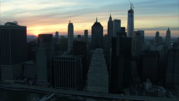 Manhattan şehir kurma gündoğumu hava — Stok video
