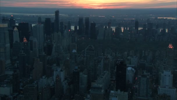 NYC central park zonsondergang luchtfoto — Stockvideo