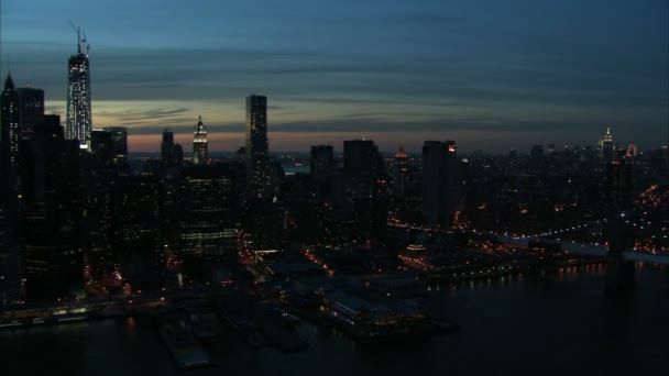 Luzes da ponte nyc tiro aéreo — Vídeo de Stock