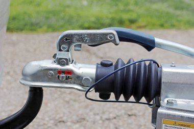 Trailer hitch römork bir araba ile