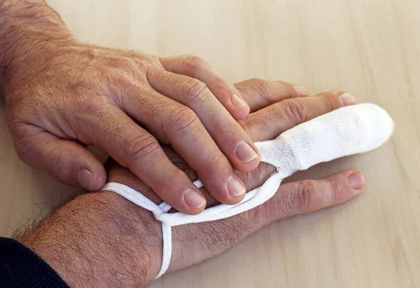Man Har Skada Sitt Finger Man Har Inbäddad Finger — Stockfoto