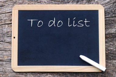 Yapmak için bir tahtaya yazılmış listesi (İngilizce) -