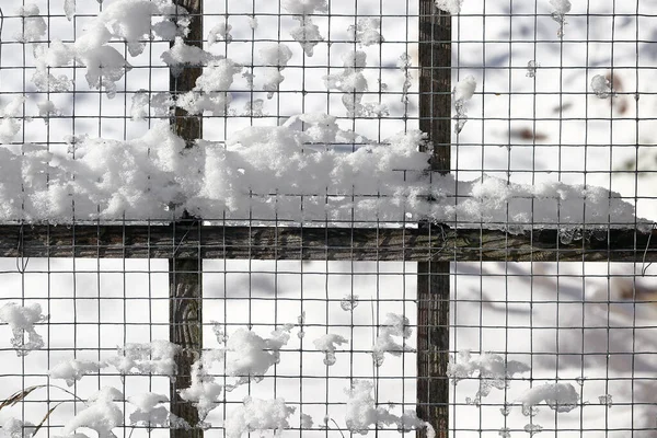 Χειμερινό Φόντο Χιονισμένο Φράχτη — Φωτογραφία Αρχείου
