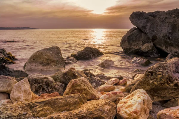 Pôr do sol sobre o mar. Maiorca, Espanha — Fotografia de Stock