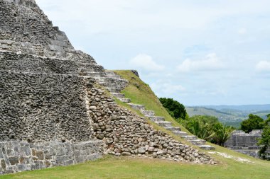 Maya Antik kalıntıların Xunantunich Arkeoloji Parkı Belize