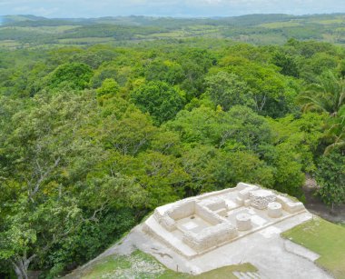 Maya Antik kalıntıların Xunantunich Arkeoloji Parkı Belize