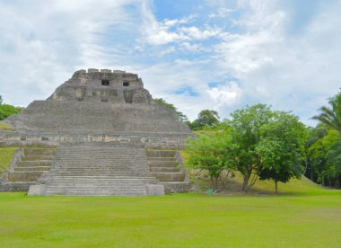 Maya Antik kalıntıların Xunantunich Arkeoloji Parkı Belize