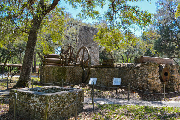 Сахарный завод Юли разрушает парк штата Оклахома в штате Флорида, США
