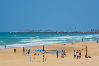 Ashkelon 'da Aşkelon Plajı, Israil. 7-07-17. Akdeniz 'e bakan.