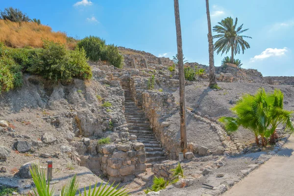 Tel Megiddo Ulusal Parkı Ndaki Megiddo Şehrinde Antik Alçılı Havuz — Stok fotoğraf