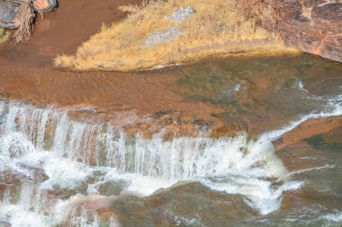 Gila County, Tonto Ulusal Ormanı, Arizona Usa 'daki Salt River Kanyonunun Manzarası