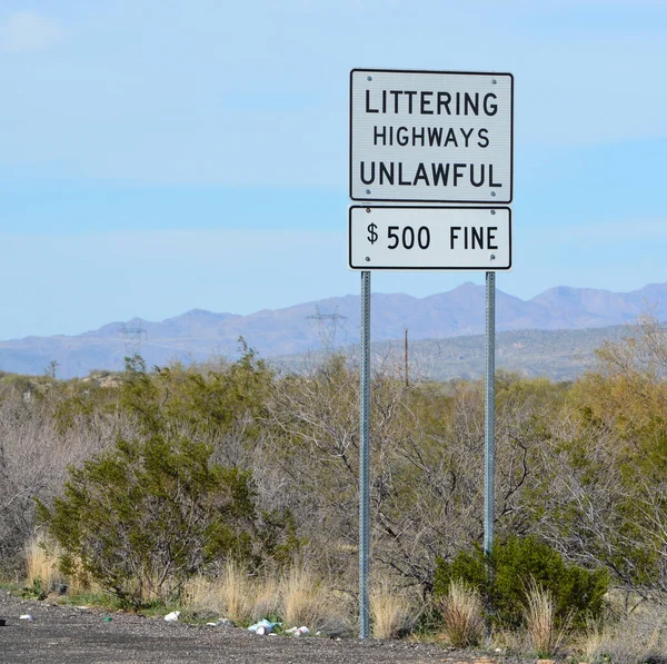 Littering Highways Unlawful Sign Litter Ground Mohave County Sonoran Desert — Stock Photo, Image