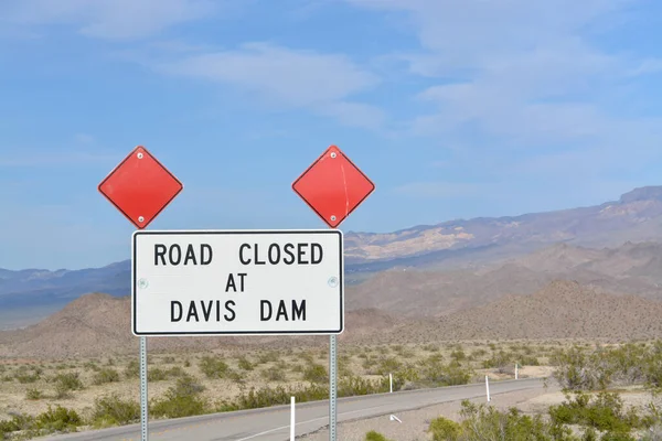 Road Closed Davis Dam Sign Confine Tra Arizona Nevada Arizona — Foto Stock