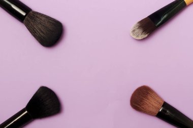 Profesyonel makyaj fırçaları ve araçları, makyaj ürünleri seti
