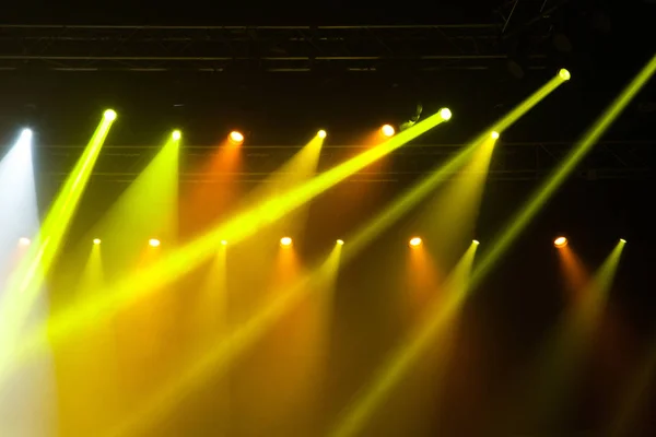 Światła sceny na koncert. — Zdjęcie stockowe