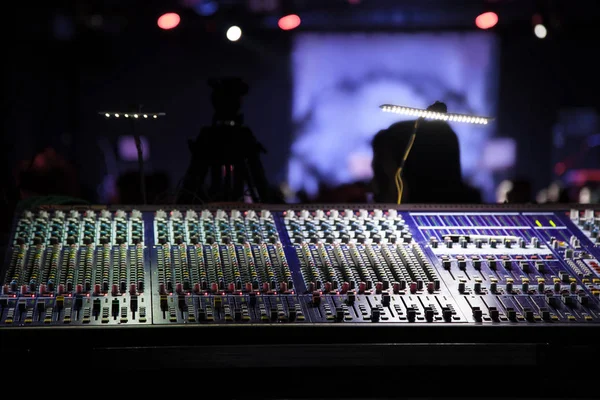 Mixing sound console. — Stock Photo, Image