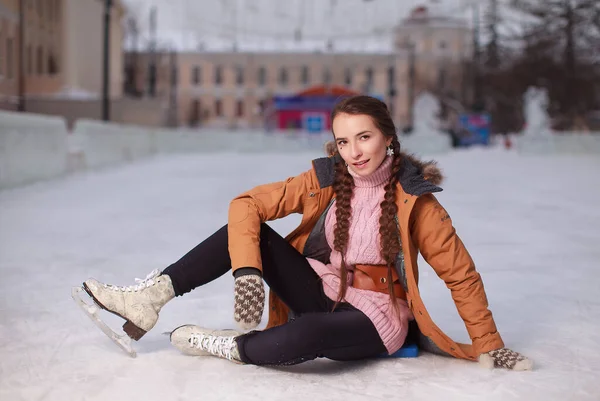 Ice Skating Woman Sitting Ice — Stock Photo, Image