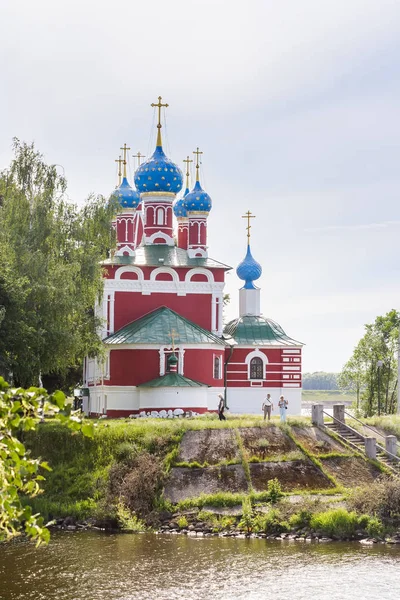 Catedral de Dimitri Tsarevich sobre Sangre en Uglich, Yaroslavl Reg — Foto de Stock