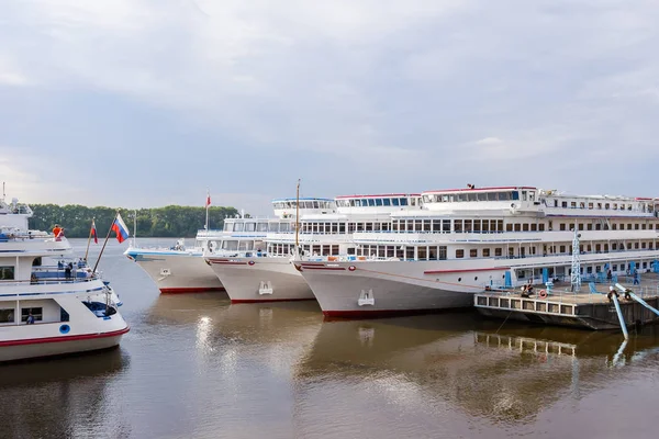 Park Uglich turizm motorlu gemilerin