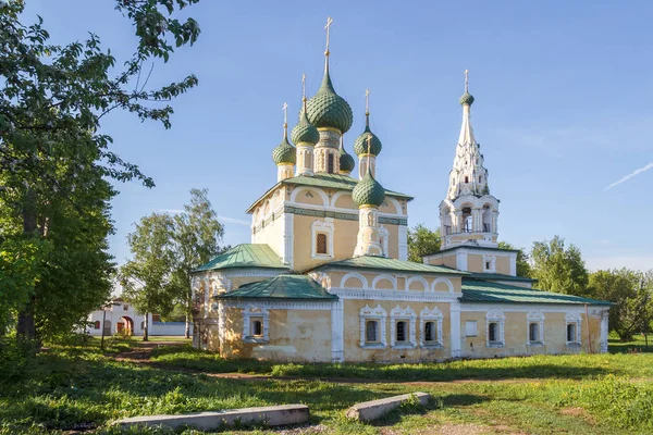 Iglesia de la Natividad de Juan Bautista en Uglich — Foto de Stock