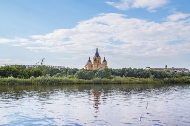 Oka Nehri ve Alexander Nevsky Katedrali Nijniy Novgorod