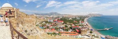 Sudak tarihinde Ceneviz Kalesi gözlem güverteden görüntülemek,