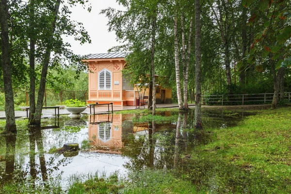 A király és családja Marcial Pavilion Kareli vizek — Stock Fotó