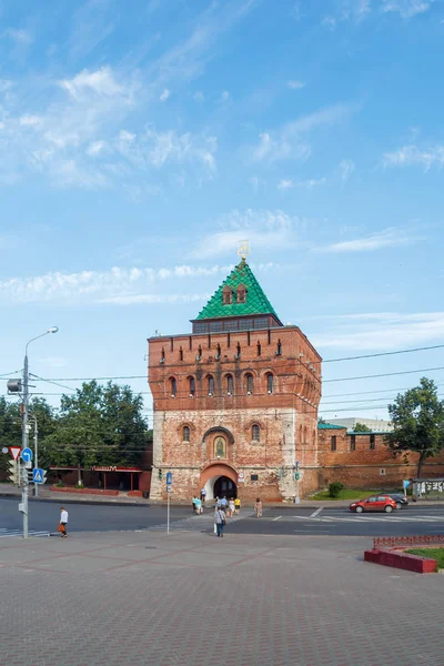 Dmitrievskaya tornet i Nizjnij Novgorod Kreml — Stockfoto