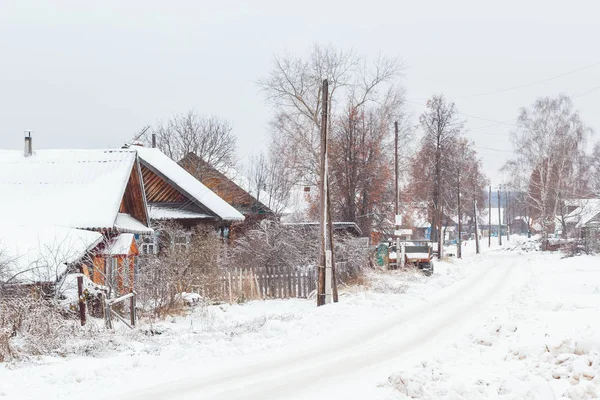 Calle en el pueblo Kopylovo — Foto de Stock