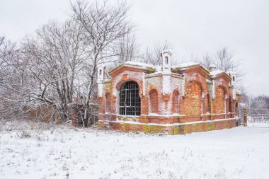 Malikanedeki yaşlı demirci.