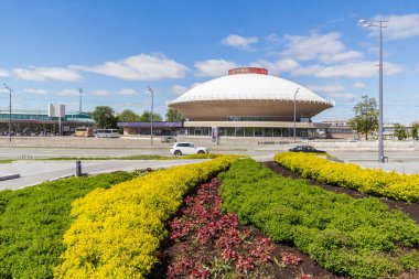 Kazan circus and bright flowerbed