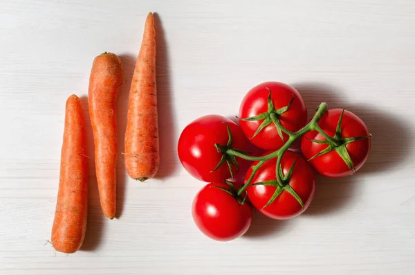 Tomater och morötter — Stockfoto