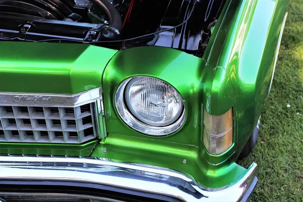 Classic us car, vintage, headlight - Kaunitz/Germay - 2017 May 27. — Stock Photo, Image