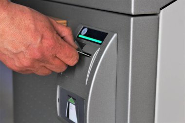 Bir atm görüntüsünü