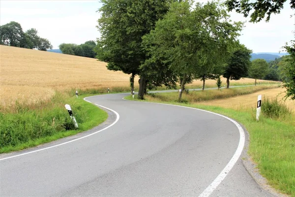An image of a road - curve — Stock Photo, Image