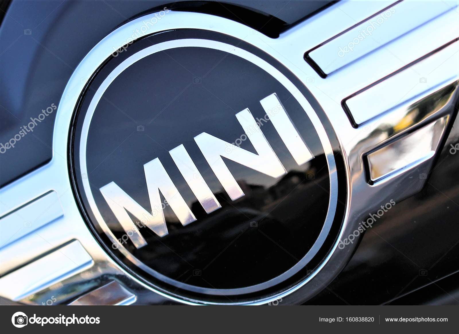 mini cooper logo wallpaper