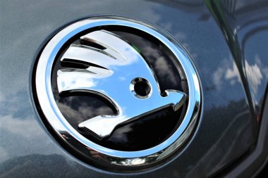 Skoda logosu Bielefeld/Almanya - 07/23/2017 görüntüsünü