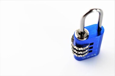 Bir asma kilit - kilit görüntüsünü