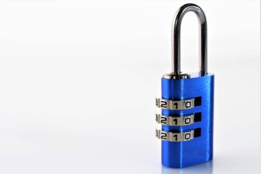 Bir asma kilit - kilit görüntüsünü