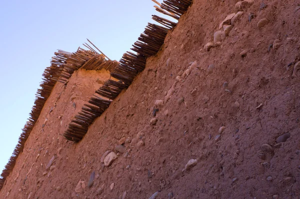 Pared hecha de arcilla — Foto de Stock